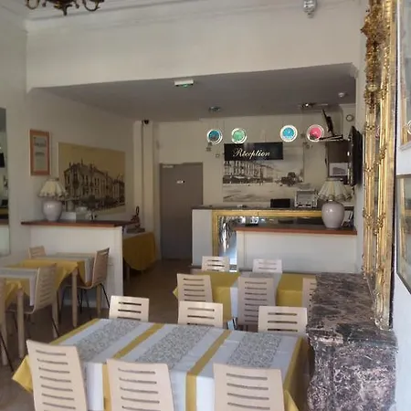 De La Gare Hotel Romans-sur-Isere