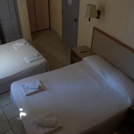 De La Gare Hotel