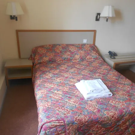 Hotel De La Gare Romans-sur-Isere